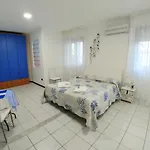 1 2 3 Stella Bed & Breakfast