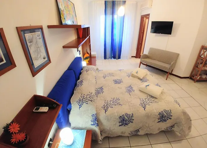 Oda ve Kahvaltı 1 2 3 Stella Alghero