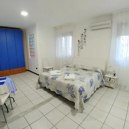 1 2 3 Stella Отель типа 